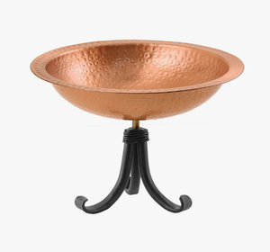 Nouveauté : Bac à oiseaux en cuivre martelé de qualité supérieure avec petit piédestal en fonte pour jardin et pelouse - Product Image 3