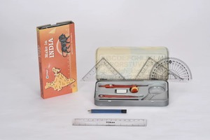 Ensemble de géométrie de qualité supérieure pour étudiants, kit de dessin pour l'école, le bureau et l'ingénierie, prix d'exportation disponible - Product Image 4