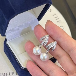 Pendientes Colgantes de Perlas Naturales Vintage Francesas de 10-11 mm, Elegantes y Versátiles, Regalo de Moda para Transmisiones en Vivo de TikTok - Product Image 1