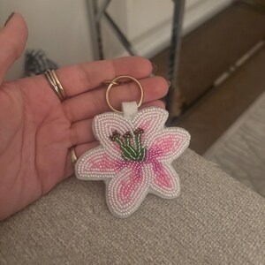Colgante de amazonita natural de alta calidad con cuarzo azul suizo texturizado, diseño de cuentas chapadas en oro de 18k, llaveros DIY - Product Image 6
