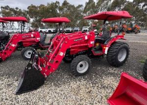 Tracteur Mahindra Max 28A HST 2025 d'occasion en excellent état avec chargeur 4-en-1 et broyeur de 1200 mm à prix réduit - Product Image 2