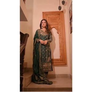 Salwar Kameez de Georgette de Lujo para Mujer, Fabricado en India, para Fiestas, con Bordado Intenso y Detalles de Lentejuelas, Dupatta de Diseñador - Product Image 1