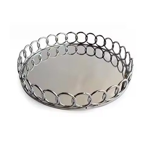 Plateau à chocolat en acier inoxydable de luxe avec finition antique, plateau de service pour desserts, pour une présentation de table haut de gamme - Product Image 3