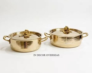 หม้อตุ๋นรัฟโฟนีคุณภาพสูง เกรดพรีเมียม ชุบทองบนสแตนเลสสตีล ดีไซน์หรูหรา ตีขึ้นรูปด้วยมือ ใช้ได้กับเตาแก๊สและเตาแม่เหล็กไฟฟ้า เหมาะสำหรับงานแต่งงานและตกแต่งบ้าน - Product Image 6