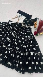 Lehenga de algodón puro de diseñador con estampado de elefantes y falda escalonada, y choli estilo corsé con trabajo manual Kodi, listo para usar, moda femenina. - Product Image 3