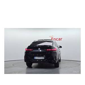 BMW X4 XDrive20i M Sport 2023 con Caja de Cambios Automática, Volante a la Izquierda, Cámara Trasera, 43,285 km - Product Image 4