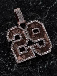 จี้มอสซาไนต์เงินแท้ 925 ชุบทองคำสีกุหลาบ ประดับเพชรแบบ Iced Out พร้อมจี้ตัวอักษรหรือตัวเลขตามสั่ง สำหรับงานปาร์ตี้ - Product Image 2
