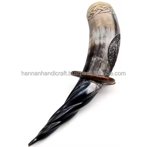 Mug à boire en corne d'animal de style viking, écologique et naturel, avec support, fait main, poli, en corne de bœuf, durable, rond, style antique, pour la bière - Product Image 2