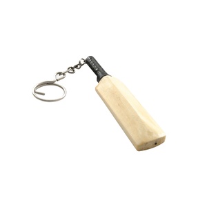 Standard International Logo personnalisé conception métal cricket chauve-souris porte-clés avec la couleur et la taille personnalisées - Product Image 1