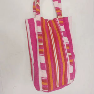 Sac fourre-tout matelassé en coton, tendance et esthétique, avec fermeture éclair, idéal pour ordinateur portable et voyage, style vintage – Nouvelle collection à succès - Product Image 1