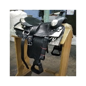 Vente en gros selle occidentale personnalisée en cuir pur fibre de verre arbre noir cheval course équipement sports de plein air laiton toutes saisons - Product Image 1