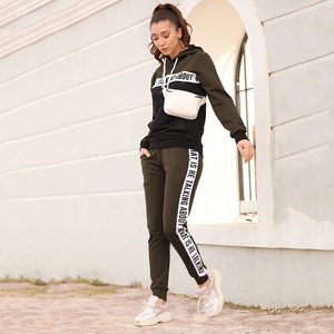 Wholesale Winter Clothes Jogging Suit Sweatpants And Hoodie Women Hooded Sweat Suit <b>Sets</b> Tracksuit Jogger <b>Sets</b> - Product Image 2