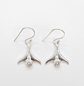 Elegantes Pendientes de Plata de Ley 925 con Circonita en Forma de Cola de Pez, Antideslustre, Hechos a Mano, Joyería Fina para Mujer - Product Image 3