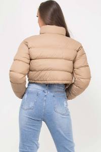 Chaqueta Acolchada para Mujer al por Mayor, Personalizada, Informal, para Exteriores, Resistente al Viento, con Cierre de Cremallera y Bolsillos Laterales, Abrigo Premium para Invierno - Product Image 5