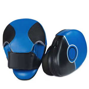 Protège-poignets incurvés en cuir véritable légers et réglables pour la boxe et le Muay Thai – Équipement d'entraînement 2026 - Product Image 1