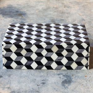 Moderna Caja de Joyería Geométrica de Resina Blanca y Negra, Contenedor Rectangular de Madera para Almacenamiento y Decoración del Hogar - Product Image 6