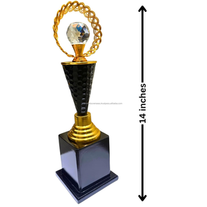 Vente en gros de trophées personnalisés en cristal et métal Trophée décoratif or et noir pour événements d'entreprise Cristal élégant - Product Image 4