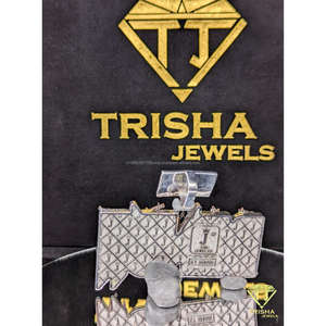 Colgante de lujo con nombre personalizado, con diamantes VVS cultivados en laboratorio, en plata de ley 925, estilo hip hop, de Trisha Jewels - Product Image 6