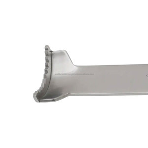 Retractor Manual Semicircunferencial para Húmero, Instrumento Quirúrgico Ortopédico para Exposición del Húmero y Artroplastia - Product Image 2