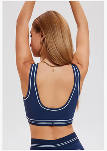 ชุดโยคะใหม่สำหรับผู้หญิง ชุดสองชิ้น สีนู้ด เนื้อผ้าขัดเงา กางเกงกีฬาเอวสูงมีกระเป๋า ชุดออกกำลังกายกลางแจ้ง - Product Image 4