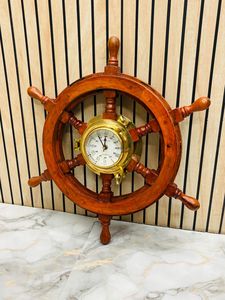 Horloge murale nautique vintage en bois antique de 18 pouces avec hublot et roue de bateau polie pour la décoration de la maison et du bureau - Product Image 6
