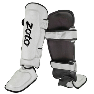 Protège-tibias ZOTO durables en cuir personnalisé pour le MMA, la boxe et le kickboxing – Équipement de protection pour le sparring et les arts martiaux - Product Image 3