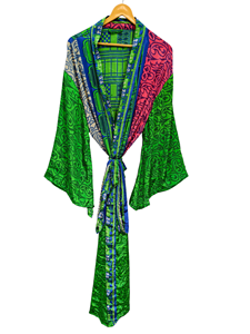 Robe kimono de luxe en soie patchwork, cache-maillot de bain, tenue de nuit, longue robe, kimono indien vintage fait main en soie de sari recyclée - Product Image 2
