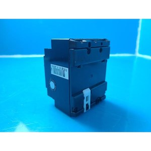 ฟูจิ EG33F EG33F 15A เซอร์กิตเบรกเกอร์ป้องกันไฟรั่ว ใช้แล้วตามสภาพเดิม อะไหล่อุปกรณ์เซมิคอนดักเตอร์รุ่นเก่า - Product Image 5