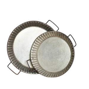 Ensemble de plats de service ronds en métal, design vintage solide, vaisselle durable pour la cuisine, plateaux de service pour les restaurants - Product Image 1
