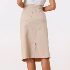 Jupes longues en jean bleu très tendance pour femmes – Vente en gros de jupes en jean colorées, tissu durable, coupe élégante, mode moderne - Product Image 4
