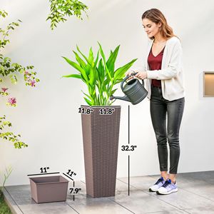 Set di 2 Vasi e Fioriere in Plastica Marrone Alti 81 cm con Fori di Drenaggio per Uso Esterno - Product Image 3