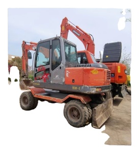 Excavatrice d'occasion Xyb95w-8 Xyb95w de la marque chinoise Xinyuan, excavatrice à pneus petits Xyb95, en vente à prix réduit - Product Image 1