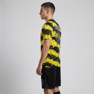 Wholesale Cheap Soccer Uniforms Set Custom Logo Team Football Jersey Dry Fit Breathable Soccer Jersey Set for Club College <b>Train</b> - Product Image 4