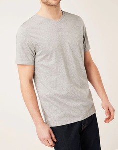 T-shirt de luxe pour homme 100% coton, coupe décontractée, col en V, manches courtes, séchage rapide, couleur gris, vêtements décontractés, vêtements de sport et de fitness - Product Image 3