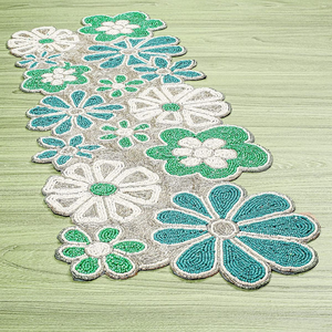 Chemin de table brodé de perles pour tables de salle à manger, chemin de table perlé artisanal et artistique avec broderie - Product Image 2