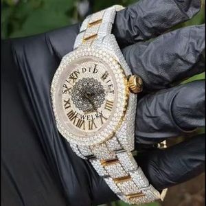 Reloj de Cuarzo Octogonal con Incrustaciones de Diamantes para Hombre, con Correa de Moissanita Plateada, Números Romanos, Cristal de Zafiro, un Splendid Regalo de Joyería - Product Image 5