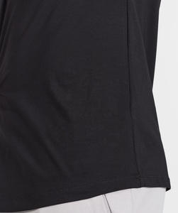 T-shirt à manches courtes coupe classique avec ourlet incurvé pour homme – Vente en gros personnalisée en usine – T-shirt homme 100 % coton avec ourlet incurvé pour le streetwear - Product Image 4