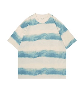 เสื้อยืดคอกลมแขนสั้นลายทางทรงโอเวอร์ไซส์ ผ้าฝ้าย 100% หนา 220 กรัม สำหรับผู้ชายและผู้หญิง สวมใส่สบายๆ - Product Image 6