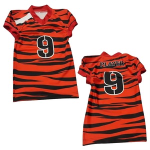Tenues de football américain confortables avec logo brodé sublimé, maillots et shorts imprimés, équipement de football élégant 2026 - Product Image 3