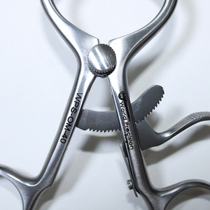 ที่อุดปาก 12 ซม. ทำจากสแตนเลสสตีล เครื่องมือผ่าตัดแบบใช้มือสำหรับการผ่าตัดทั่วไป ได้รับการรับรองมาตรฐาน CE จาก WORLD PRECISION SURGICAL - Product Image 6