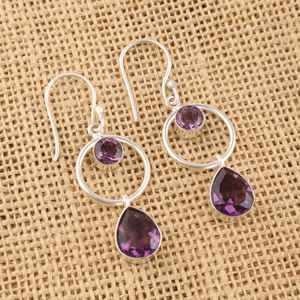Boucles d'oreilles pendantes en argent sterling faites à la main avec améthyste sertie clos, pierre précieuse en forme de poire, cadeau de luxe élégant pour femme, idéal pour les soirées - Product Image 1