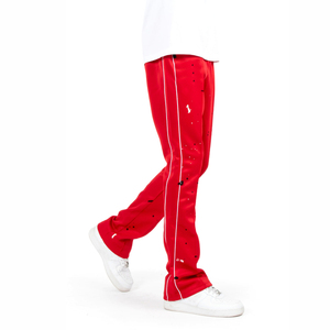 Pantalon de survêtement rouge pour homme avec bande latérale blanche, taille élastique, respirant, décontracté, imprimé personnalisé, style hip-hop, effet peinture éclaboussée - Product Image 2