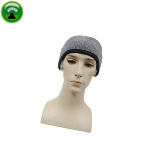 Chapeau d'hiver respirant en peau de mouton avec cache-oreilles - Product Image 5