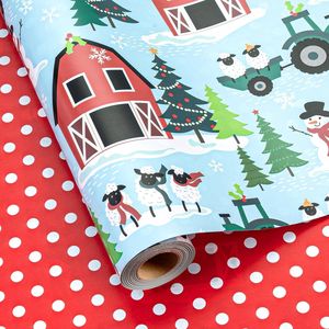Rollo de Papel de Regalo Navideño Reversible Azul con Diseño de Ovejas, Muñecos de Nieve y Árboles de Navidad Rojos con Copos de Nieve, Tema de Granja - Product Image 4