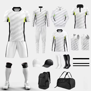 Nouvel arrivage d'uniformes de football professionnel pour unisexe, prix raisonnable, ensemble de football bas quantité minimale de commande de qualité supérieure avec sacs personnalisés et kit complet - Product Image 2