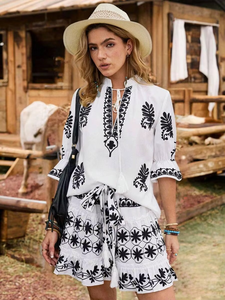 ชุดเซ็ต 2 ชิ้น เสื้อแขนกุดคอโอ ผ้าชีฟองทอลายปักสีขาวหรูหรา ผ้าฝ้าย 100% สำหรับผู้หญิง สไตล์ลำลอง รุ่น 2026 - Product Image 2