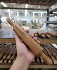 Competitive Price Direct Eco-Friendly Wooden Rolling Pin 48cm Vietchoice - Product Image 3