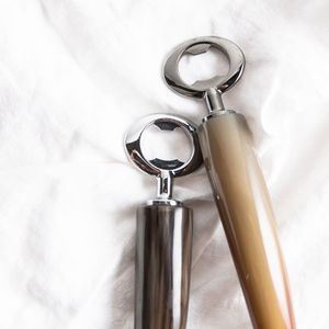 Ouvre-bouteille artisanal écologique moderne en corne de buffle et acier inoxydable avec logo personnalisé, design unique, cadeau de fête - Product Image 3