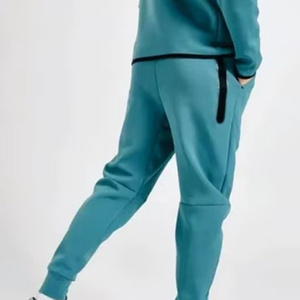Survêtements Homme en Gros – Nouveaux Ensembles Deux Pièces Slim Fit Respirants et Stylés pour Hommes, Faible MOQ, Tailles Amples, En Promotion - Product Image 3