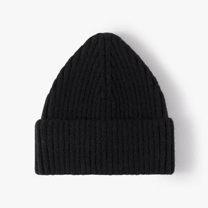 Gorro de Punto Acanalado Unisex para Uso Diario, con Tejido Acrílico Suave y Elástico, Gorro Cálido de Invierno para Uso Casual al Aire Libre - Product Image 5